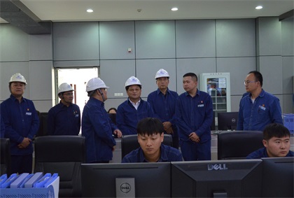 瀘州市政協(xié)主席田亞東一行到和寧公司調研