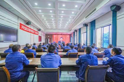 今天，你我共享祖國的榮光！