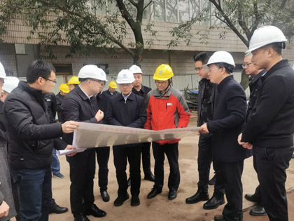 四川省生態(tài)環(huán)境廳環(huán)保總監(jiān)劉華太帶隊(duì)到公司調(diào)研大氣污染防治工作