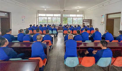 瀘天化股份公司黨委副書記趙元柱到消防救護中心指導(dǎo)工作